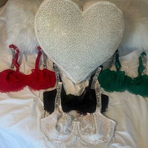 Set of FOUR Victoria's Secret Lace Bras - Red, Green, Black, off White 36D